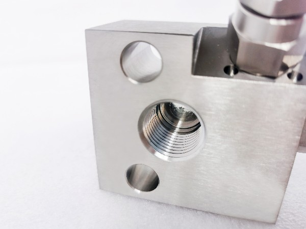 扁平型二閥組JVA1-2P3-3FNWLE 扁平型二閥組JVA1-2P3-3FNWLE